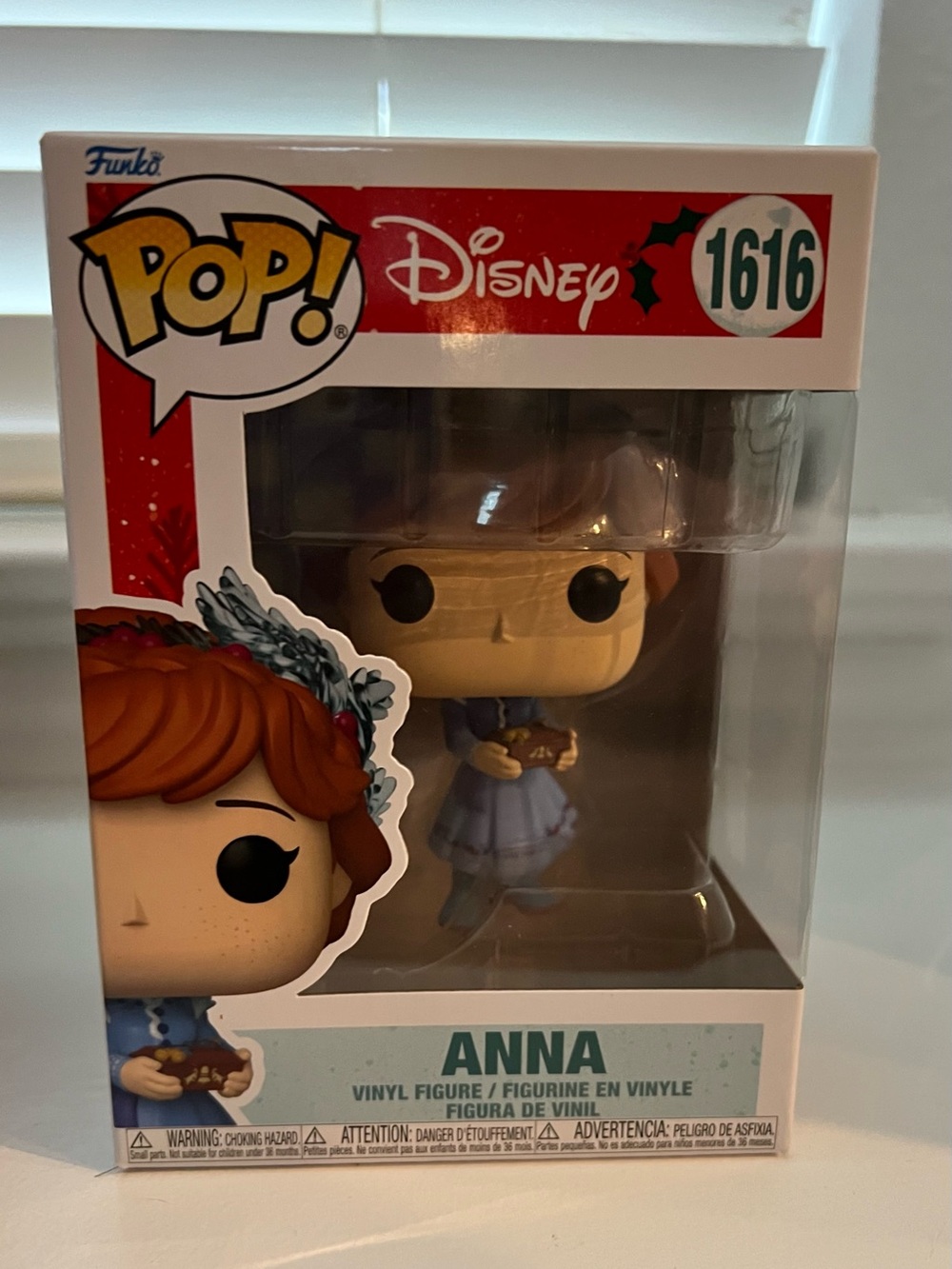 Funko Pop Disney Frozen Holiday Anna
